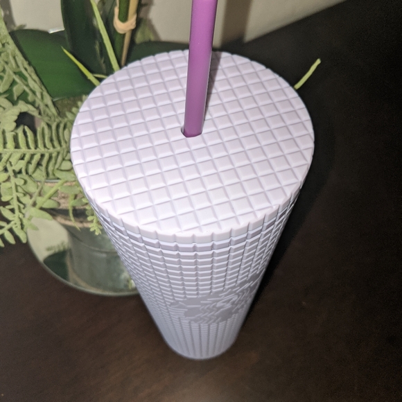 Starbucks liliac
